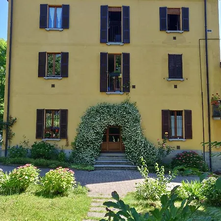 Iris Apartman Villa Guardia