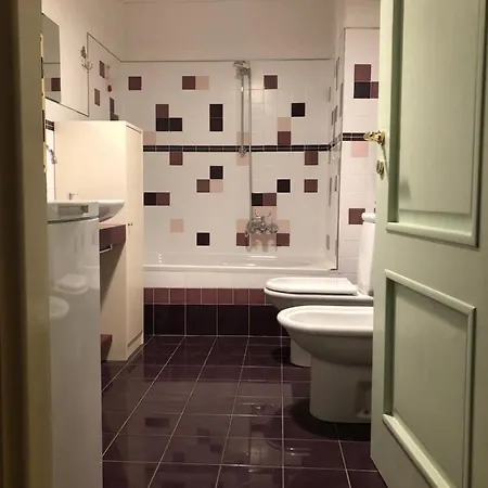 Iris Apartman Villa Guardia